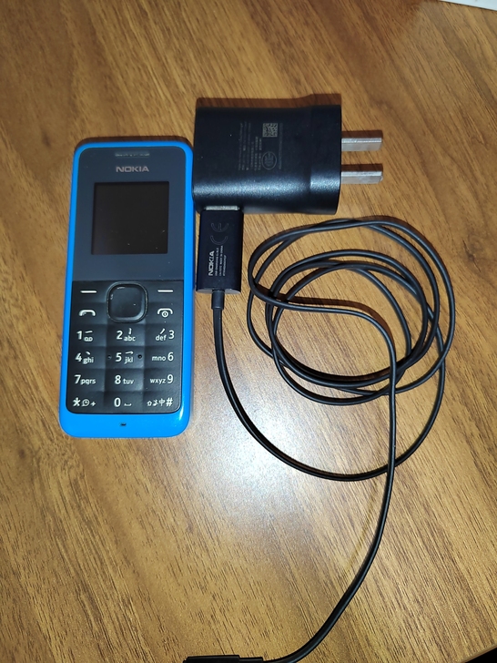 诺基亚NOKIA 1050 经典款 直板功...