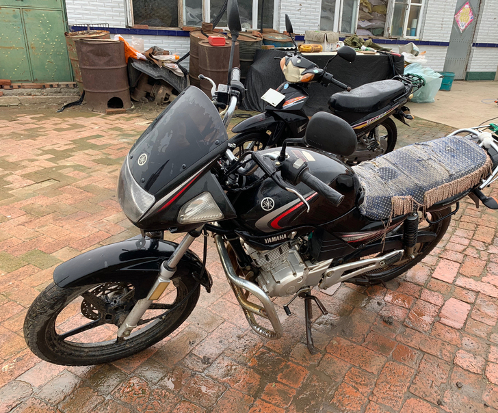 雅马哈摩托车  两台车 成色 公里数  出...