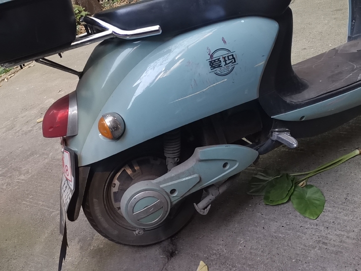 艾玛电动车 有兴趣的联系
