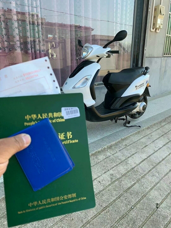 阿普利亚运动健将125cc二手踏板摩托车，...