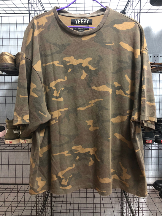 YEEZY SEASON1 迷彩短袖 XL码