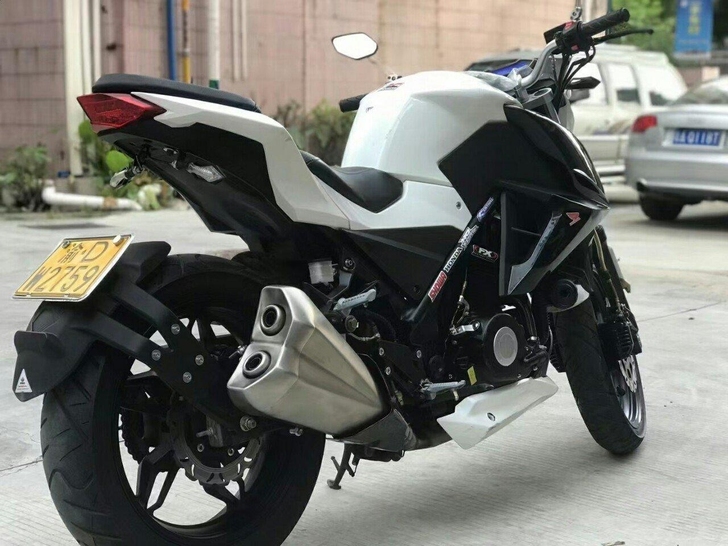 到一台枭风9号街车