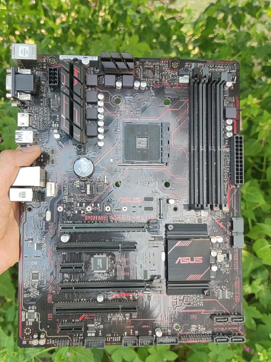 华硕PRIME B350-PLUS主板一片