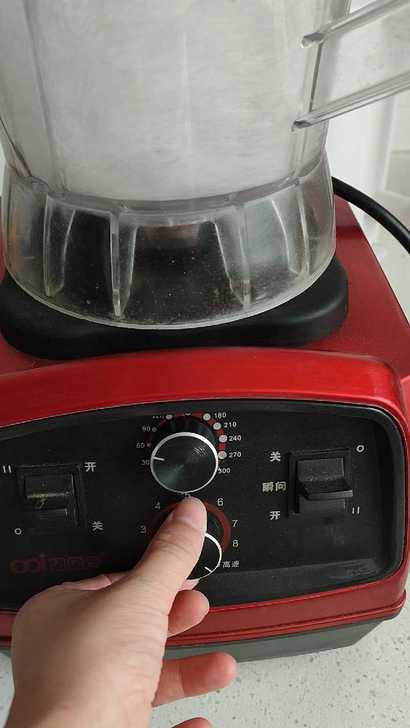 5L商用破壁机,买来有两年了,但就用了一年...