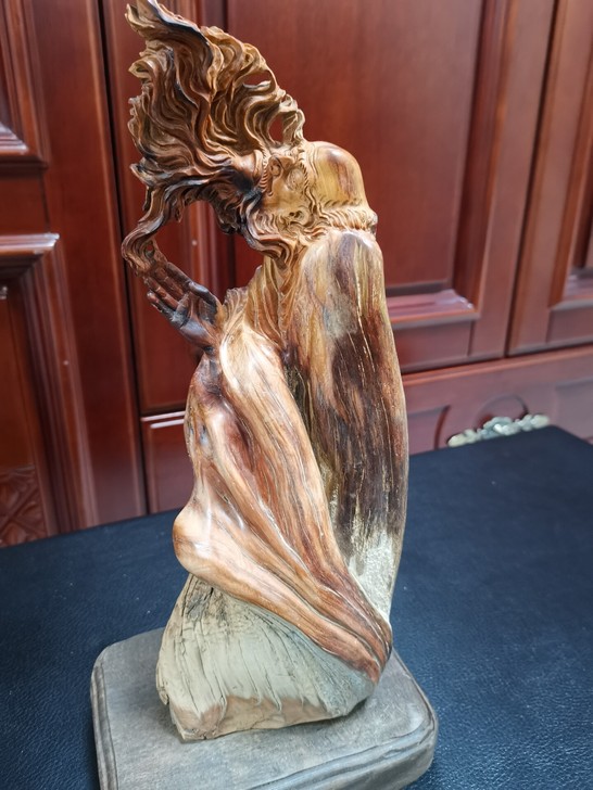 崖柏精品达摩,胡须飞扬,注意看手和胡子,是...