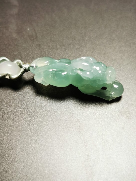 全新一次没带过正冰貔貅纯天然翡翠A货吊坠，...