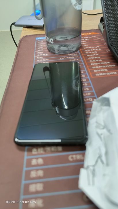 9新一加6t8+128黑色，无磕碰，背面看...