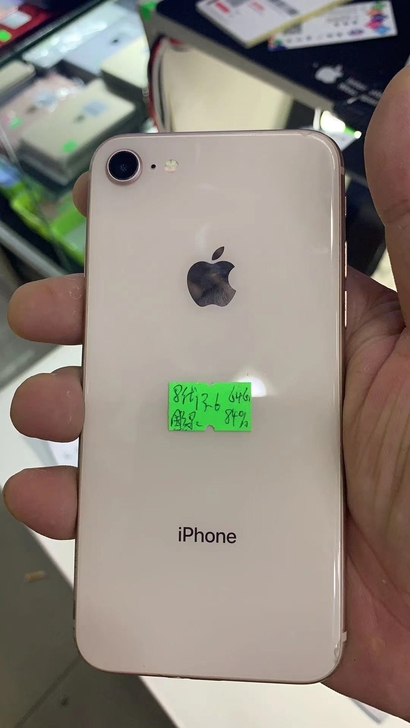 苹果8 64g功能！适合当学习机 备用机！...