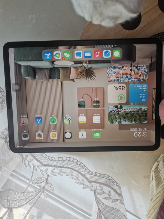 iPad2020  pro黑色128G（入...