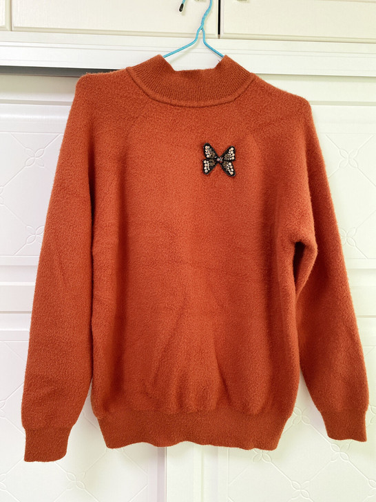 蝴蝶长袖针织毛衣