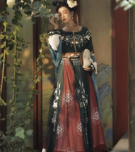 耀春原创汉服女正品花瑶归唐制坦领三件套中国...