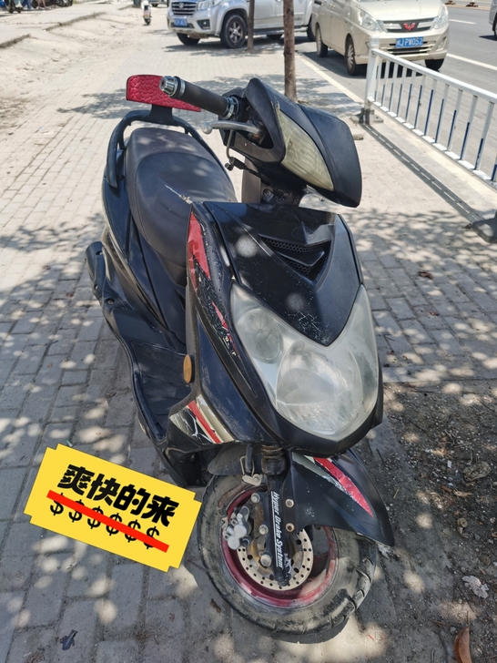 摩托车六七层新有合格证 880 喜欢的话私...