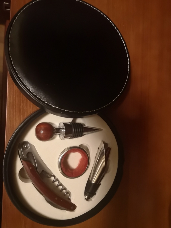 高档红酒开瓶器全套，全新