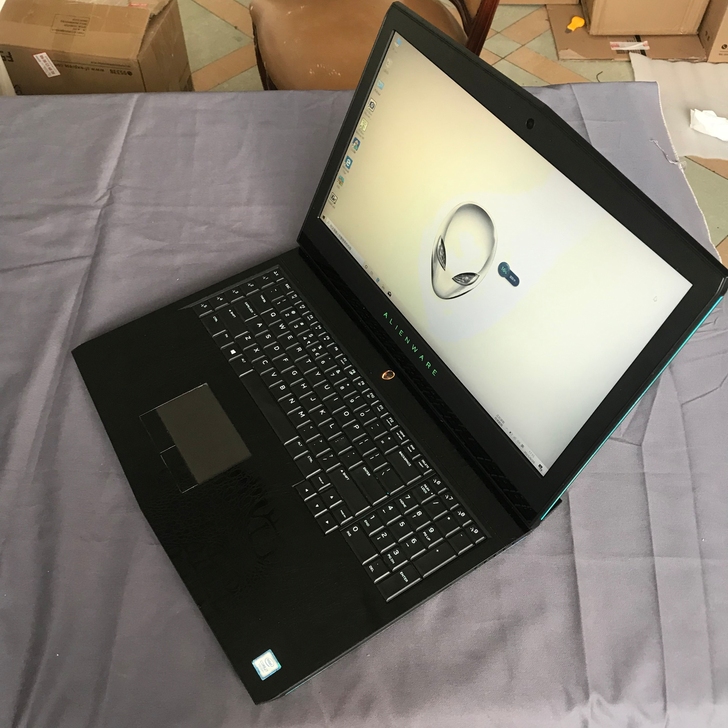 外星人 17R4笔记本1080 I7-78...