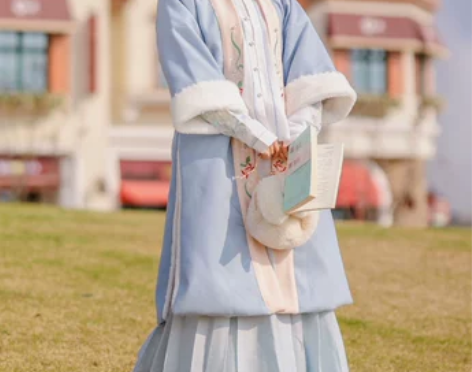 花织梦明制汉服女2021新款冬季原创正品中...