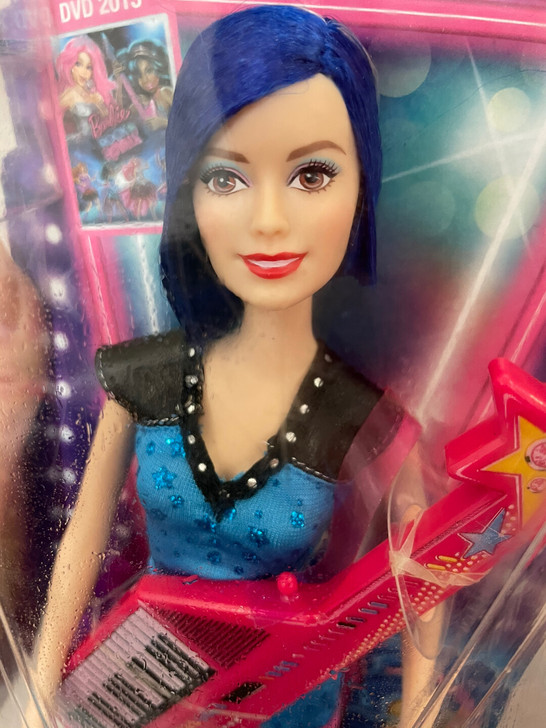 芭比娃娃摇滚之朋友娃娃