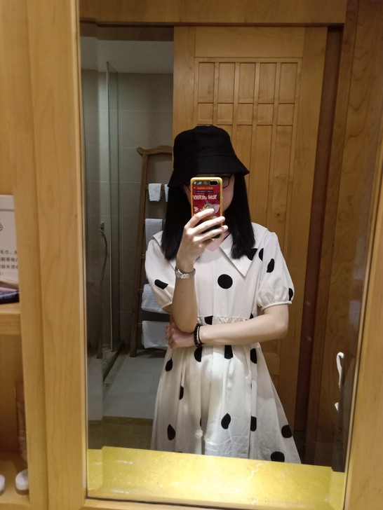 BY u连衣裙，原价200＋