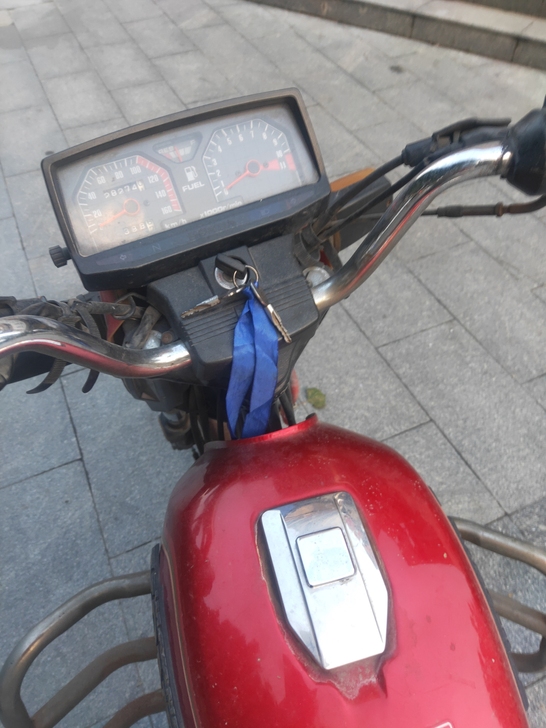 骑不烂的五羊老A，2001年9月出厂，实跑...