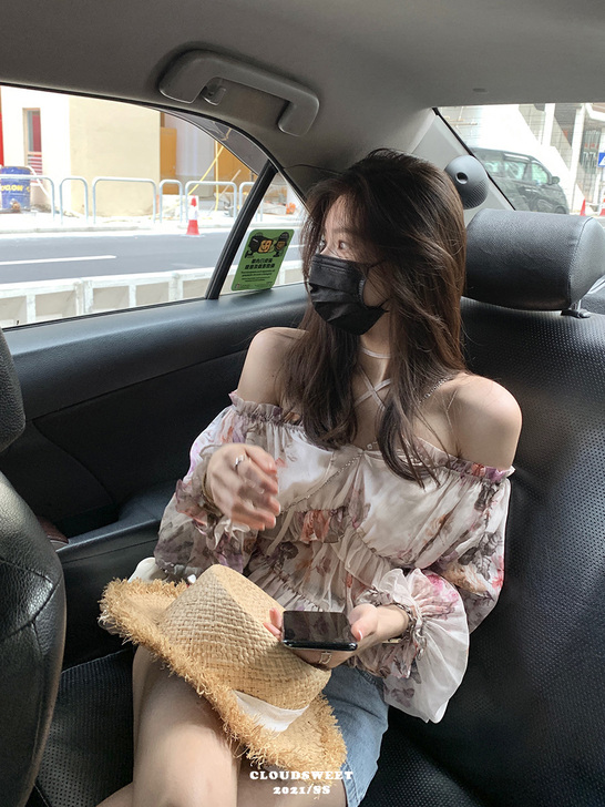 蕾丝雪纺衫,穿了两三次,夏天衣服太多了 便...