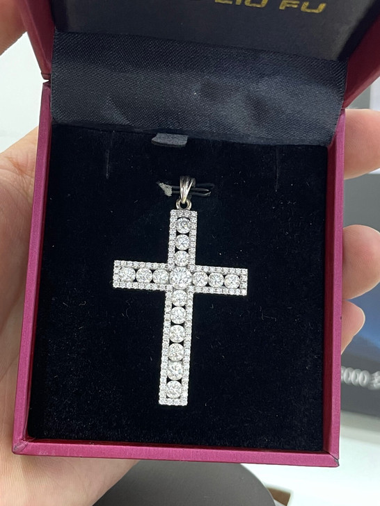 18K金全顶级钻石打做$$##$$耶稣字架...