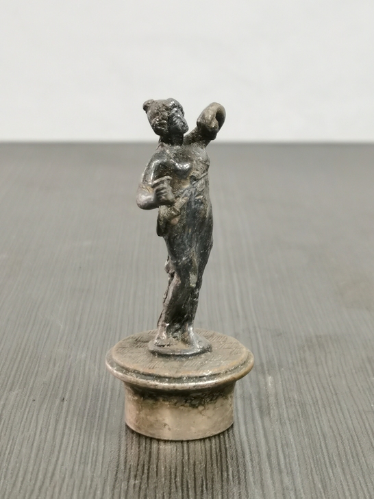 海外回流合金美女摆件，品相大小如图