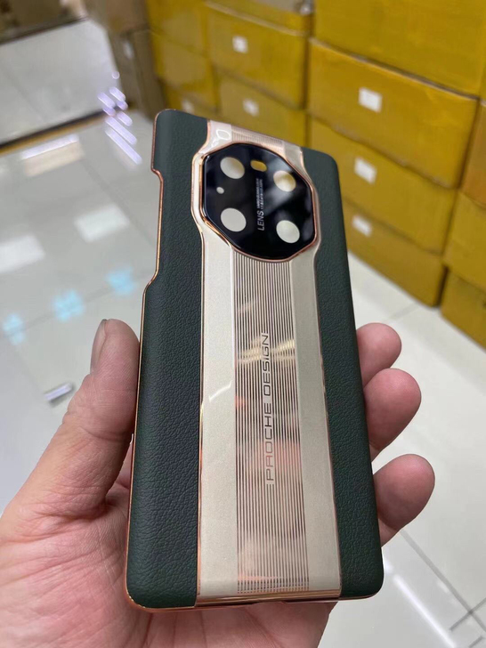 华为mate40Pro手机壳秒变保时捷保护...