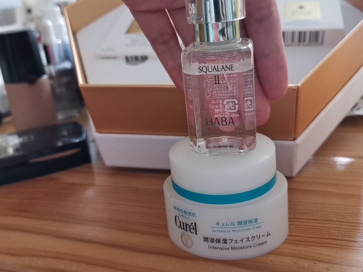 HABA精华油+珂润面霜，小红书攻略说是补...