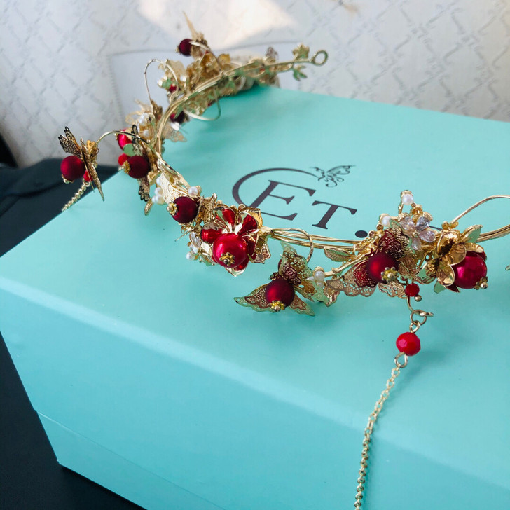 卡帝家入的中式头饰,饰品保存的好还蛮新的