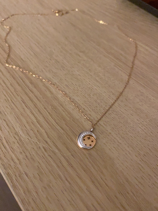 周大生彩金钻石项链