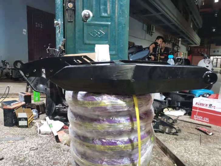 出豪豪定制战神平叉碳钢材质，三四代目吊耳直...