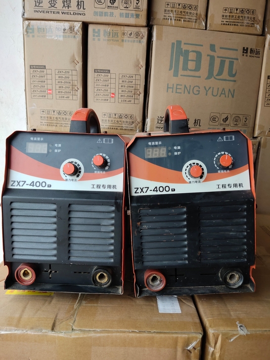 二手电焊机 ZX7-400工业级 380v...