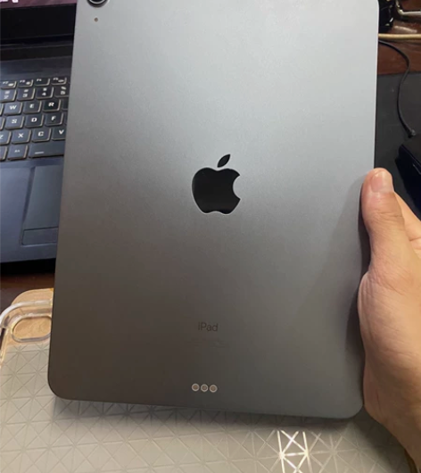 iPad air4 国行64g在保买来三个...