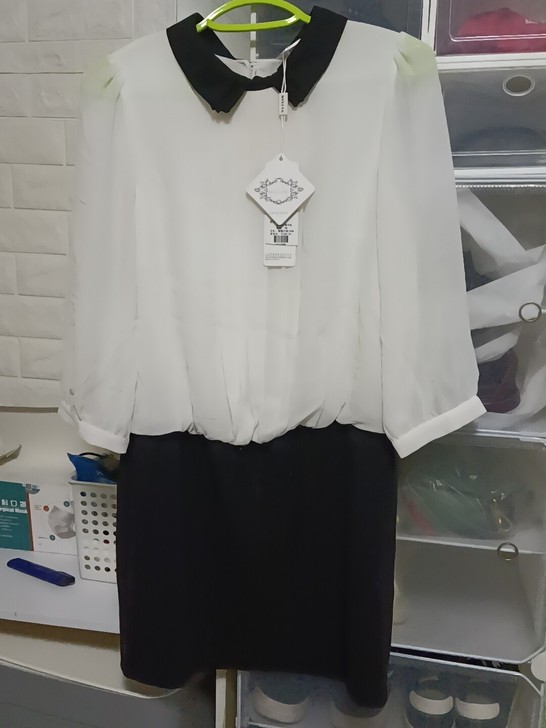 全新惠璐娅M码雪纺假两件连衣裙15元