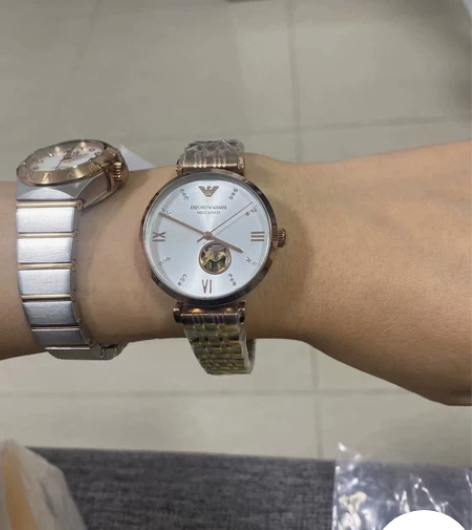 阿玛尼,朋友送的,已经有其他款手表,出售,...