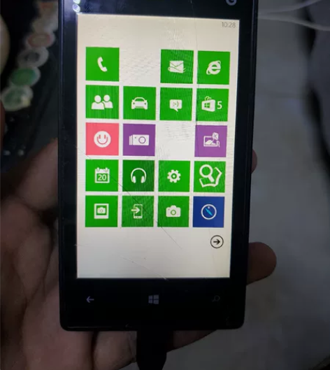 诺基亚 Lumia 526手机，Windo...