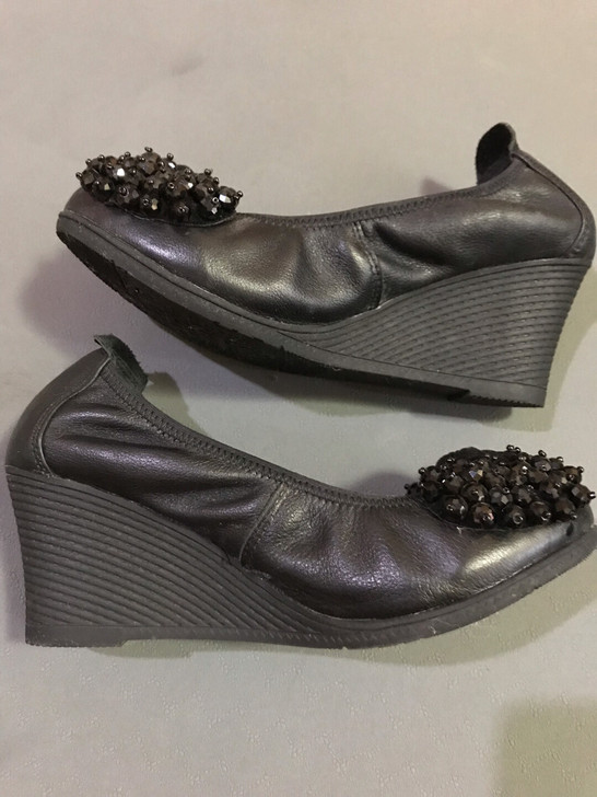 超软包邮真羊皮圆头钉珠坡跟松紧口豆豆鞋奶奶...