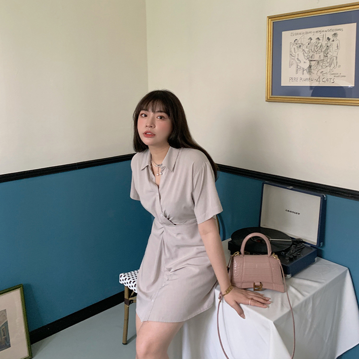 大面菁连衣裙