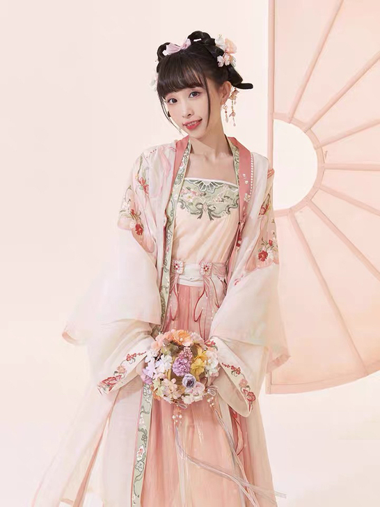 花月之神十三余重工宋制四件套汉服蝴蝶双层褙子