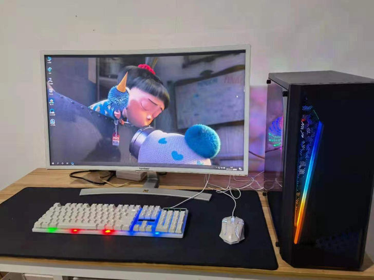 个人台式电脑整套 台式主机电脑几乎全新 ，...