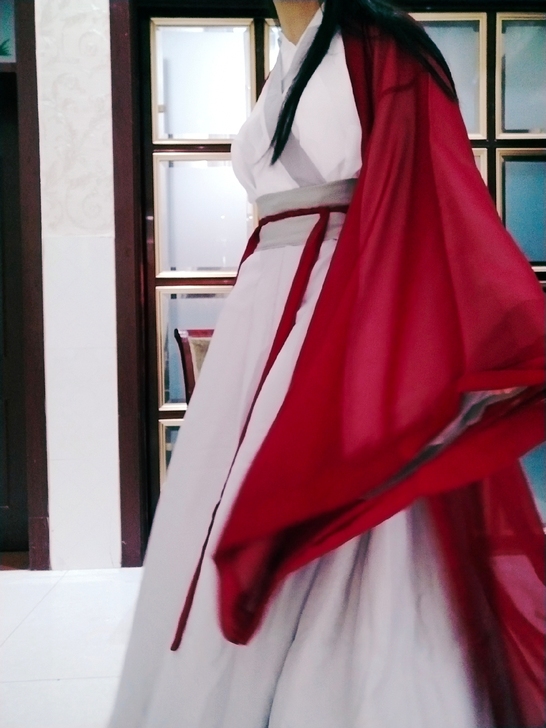 汉服，L码的，110出，八成新。