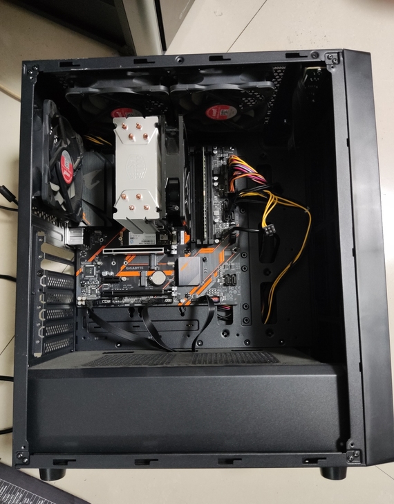 出个人自用台式电脑出售，单主机， 不带显示...