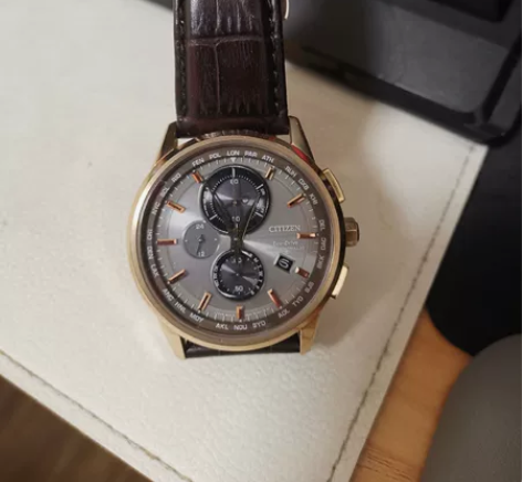 19年买的西铁城光动能手表,当时去日本玩,...