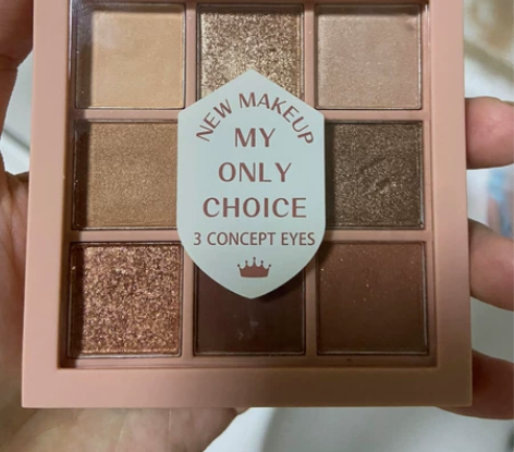 三只眼。3ce同款色号。国内百盛专柜买的。...