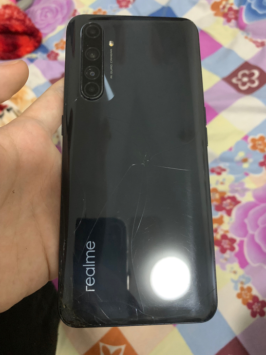 自用的realme真我x50Pro玩家版1...