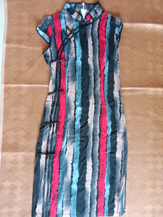 拉链式条纹复古旗袍,布料柔软透气有弹性,无...