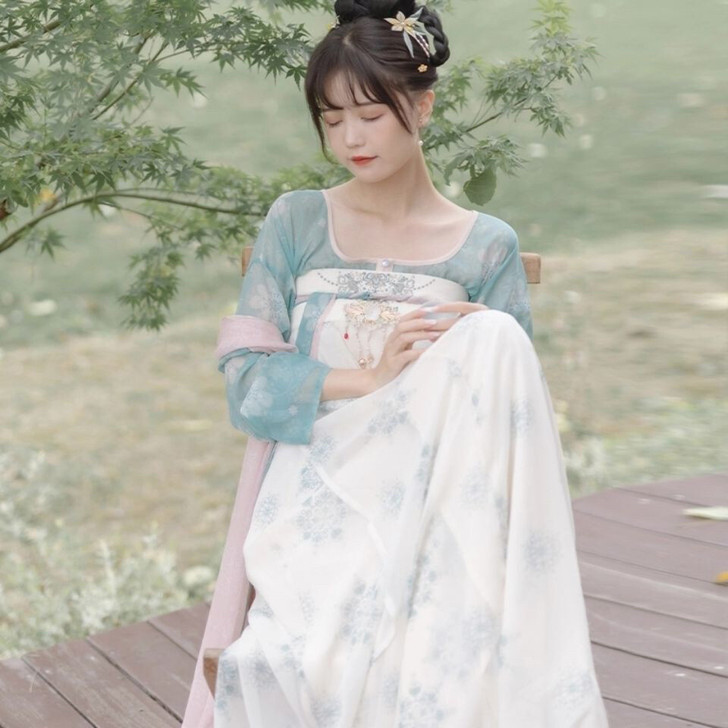 远山乔【天水碧】唐制复原汉服女中国风坦领齐...