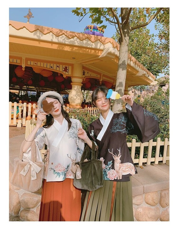 远山乔  六合同春