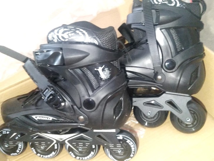 一时冲动的产物,加社团买的。大四毕业,不想...