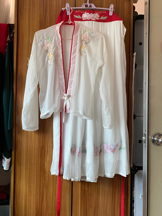 【49包邮】宋制汉服齐胸白色绣花