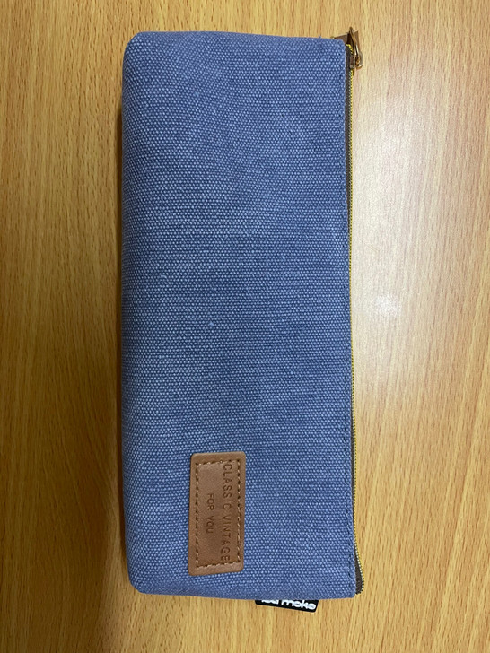 基金亏了 全新浅蓝色笔袋,不包邮